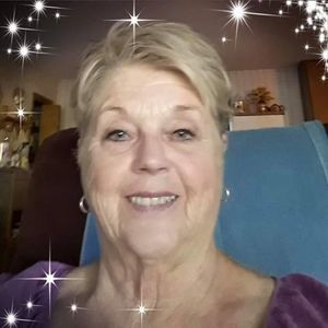 Meet your Posher, Lana